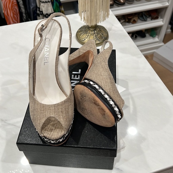 Chanel designer - Picture 4 of 7